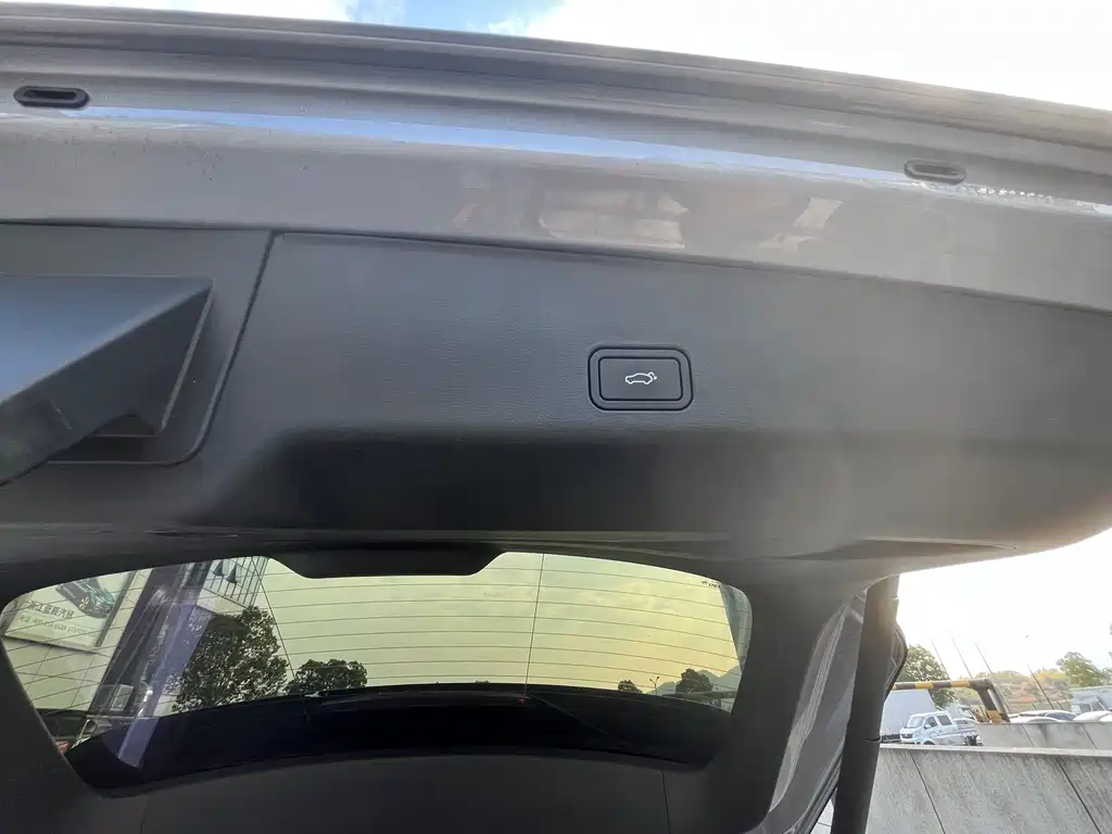 GEELY AUTOMOBILE XINGYUE L