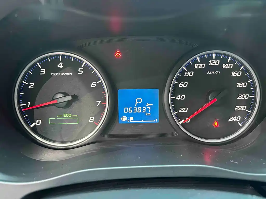 Mitsubishi Outlander — миниатюра 9