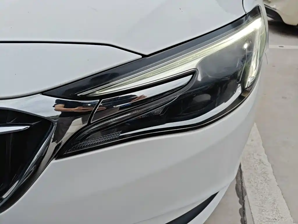 Buick Excelle — миниатюра 24