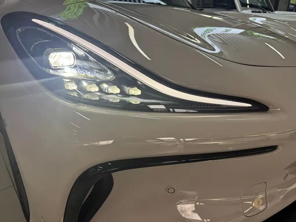 ZHIJI AUTOMOBILE ZHIJI LS6