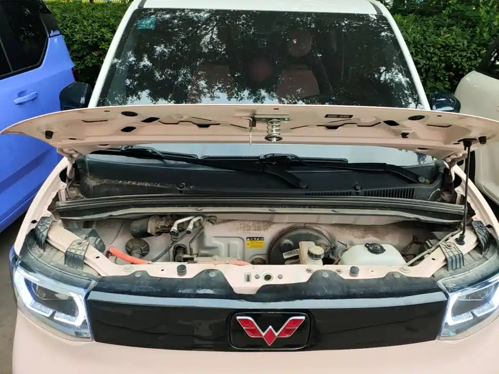 Wuling MINIEV — миниатюра 20