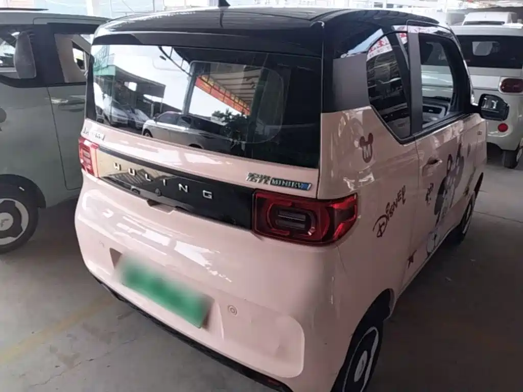Wuling MINIEV — миниатюра 7