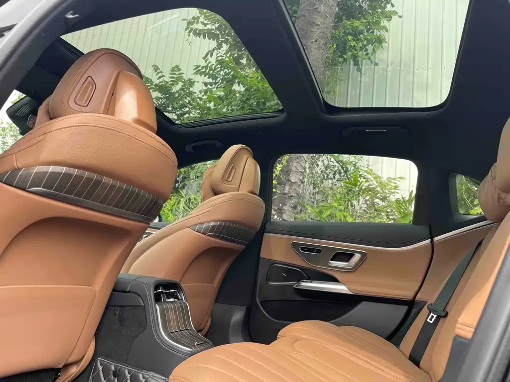 Mercedes-Benz E-Class New Energy — миниатюра 13