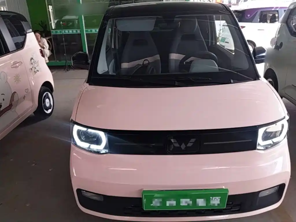 Wuling MINIEV — миниатюра 3