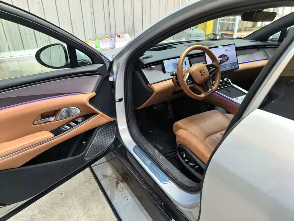 BYD Han L — миниатюра 16