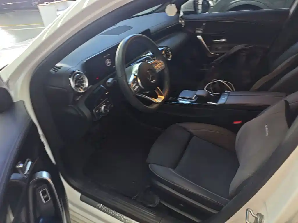 Mercedes-Benz A-Class — миниатюра 15