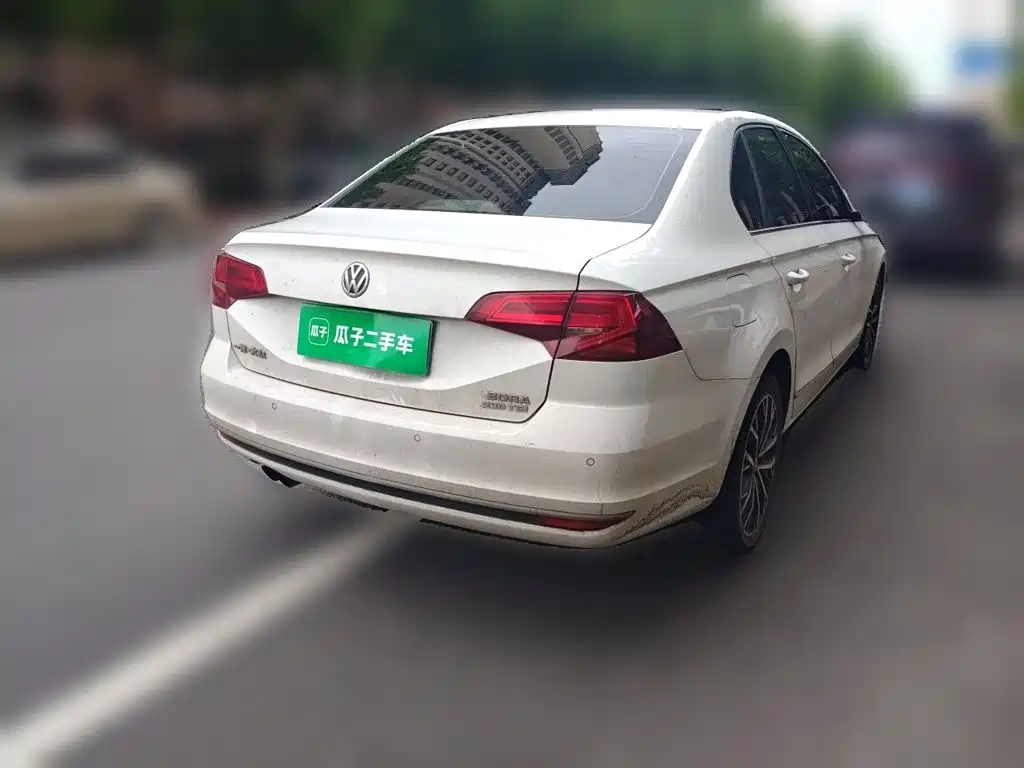 Volkswagen Bora — миниатюра 4