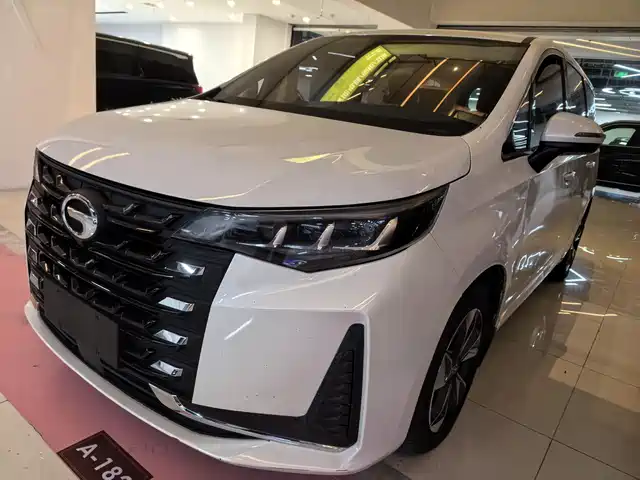 GAC TRUMPCHI M6