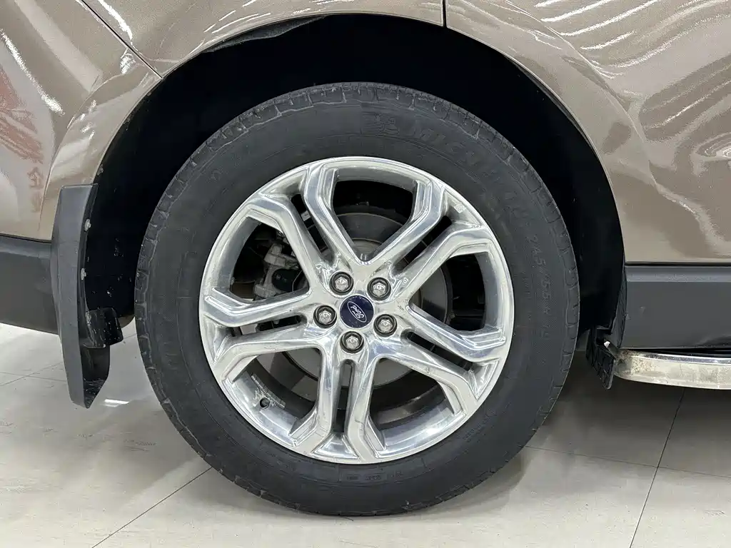 Ford Edge — миниатюра 34