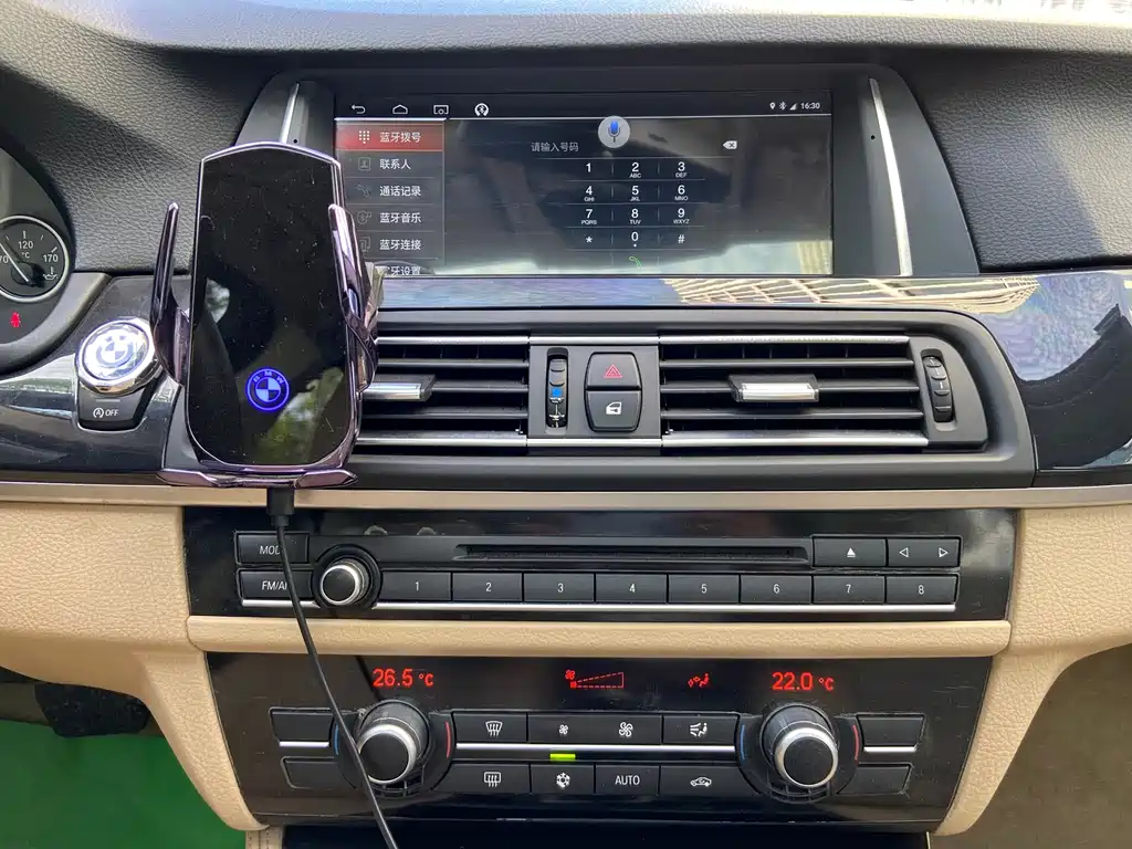 BMW 5 Series — миниатюра 14