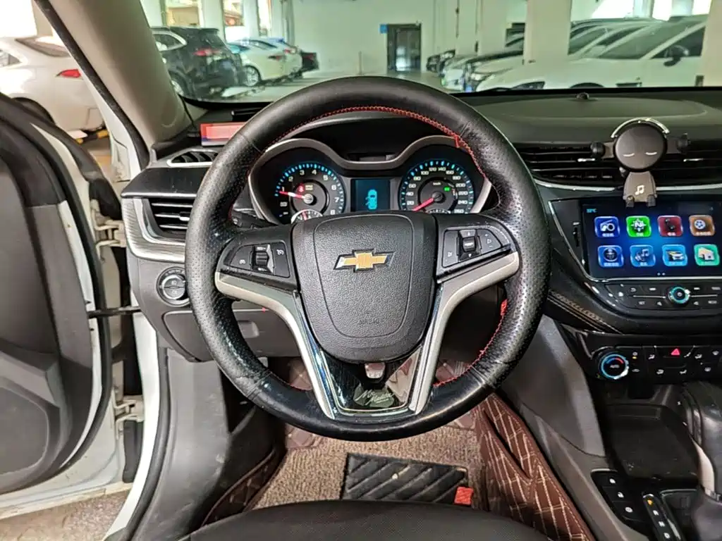 Chevrolet Malibu — миниатюра 11