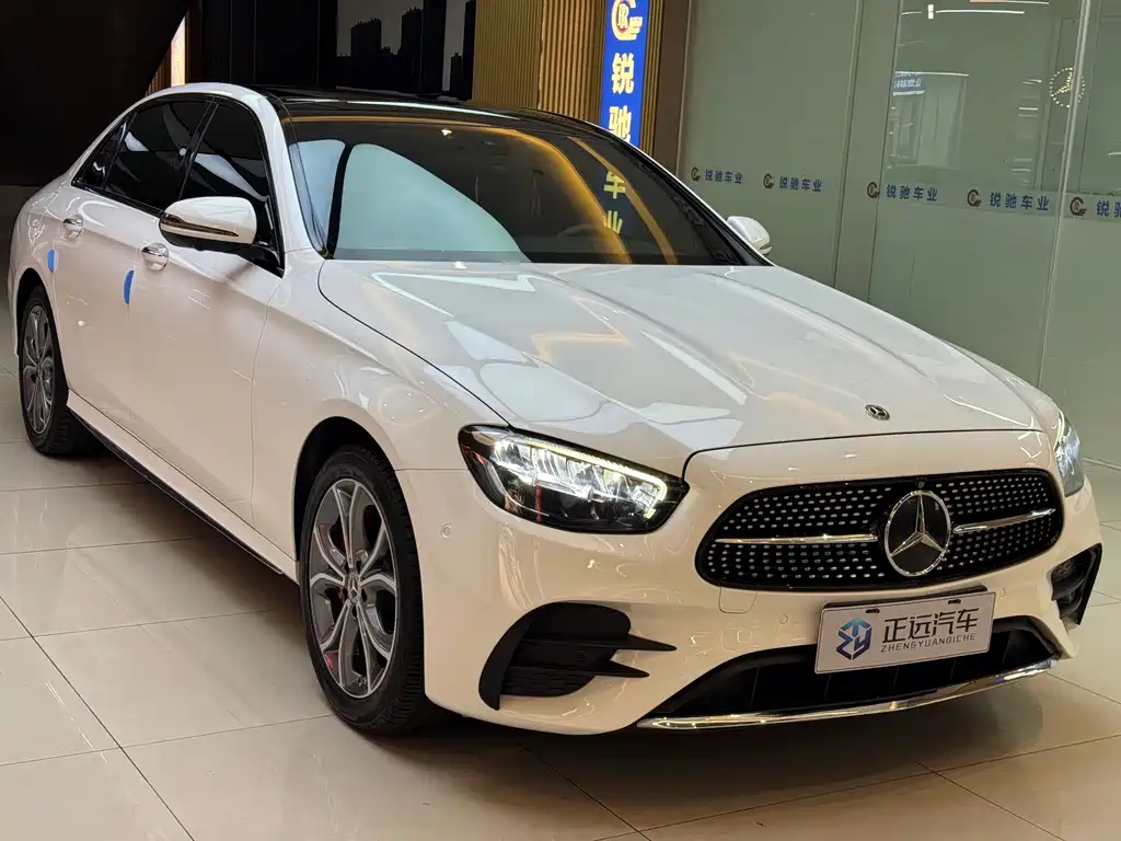 Mercedes-Benz E-Class — миниатюра 3