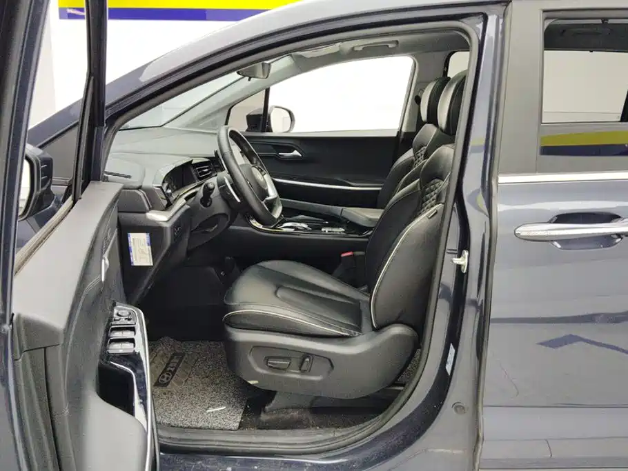 Hyundai Custo — миниатюра 9