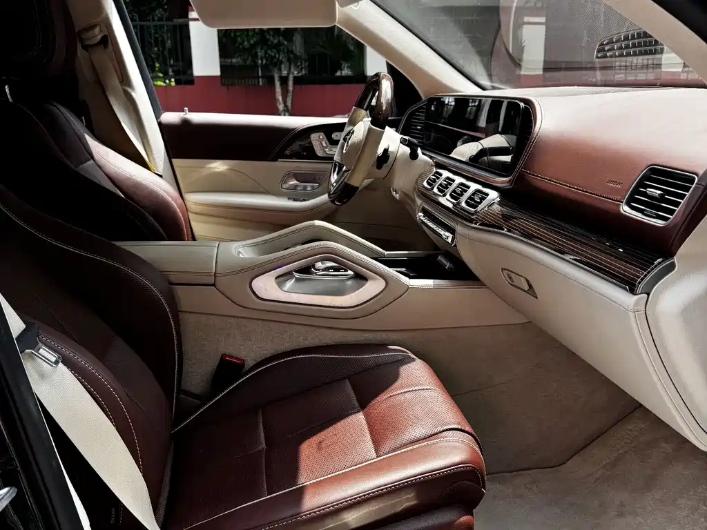 Mercedes-Benz GLS — миниатюра 6