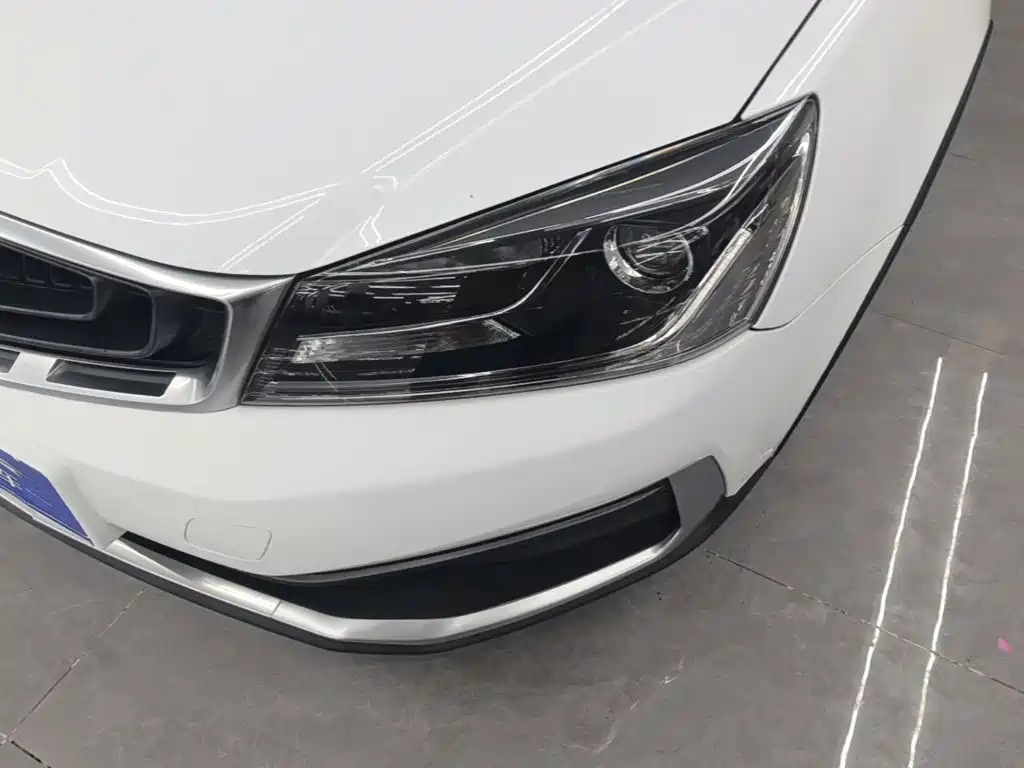 Geely Vision S1 — миниатюра 24