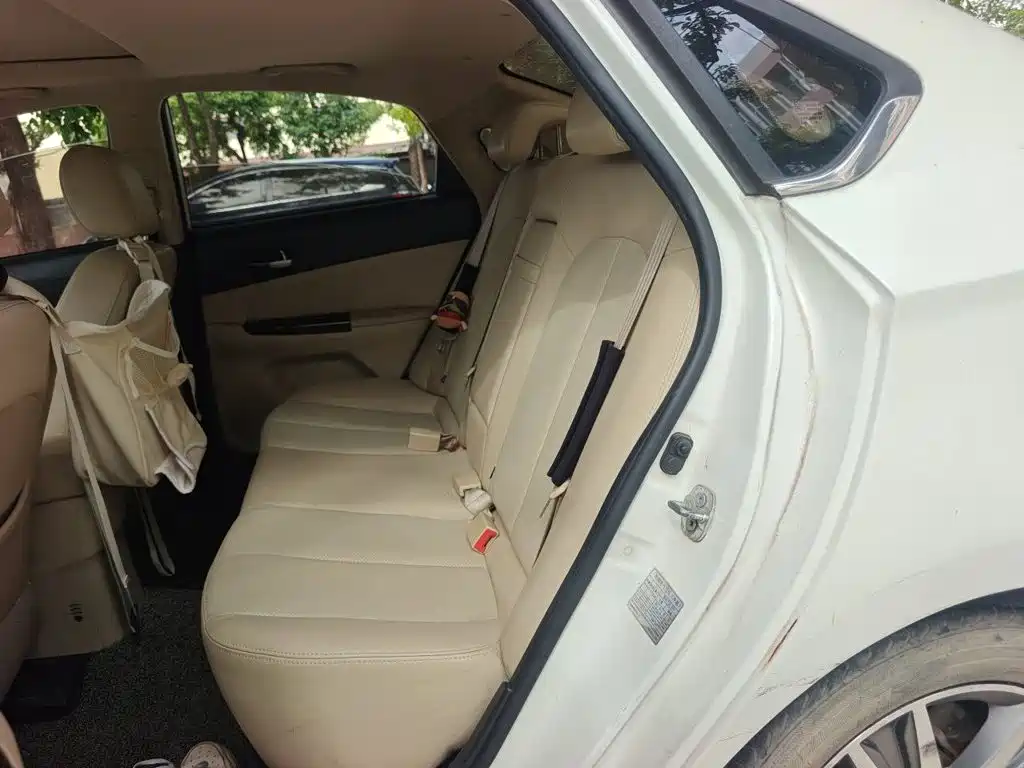 Changan Eado — миниатюра 18