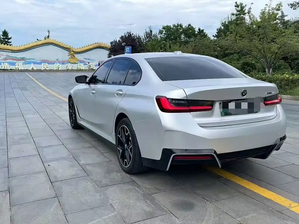 BMW i3 — миниатюра 3