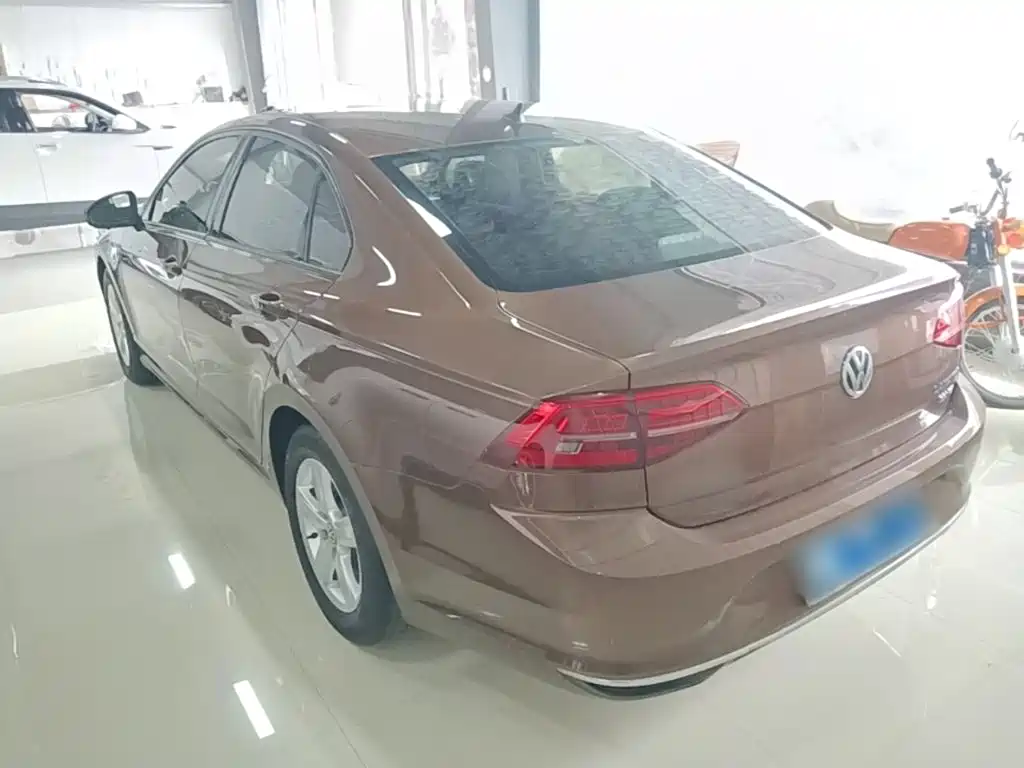 Volkswagen Lamando — миниатюра 5