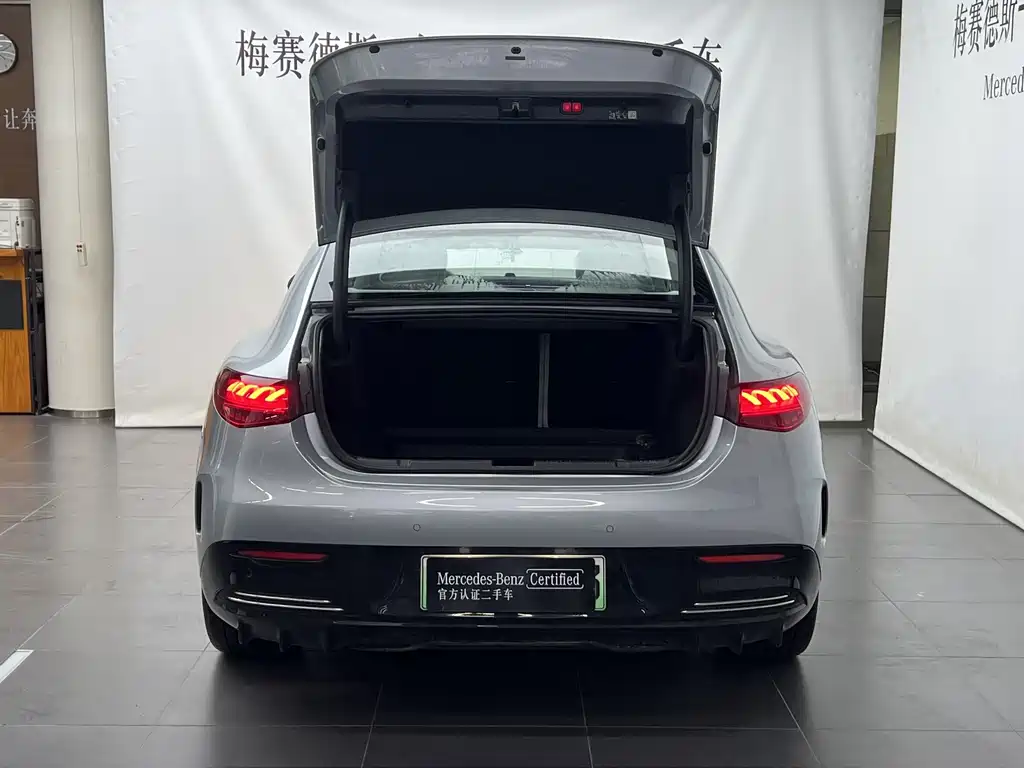 Mercedes-Benz EQE — миниатюра 6