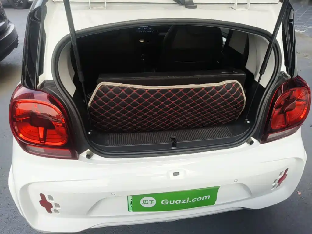 Roewe Clever — миниатюра 19
