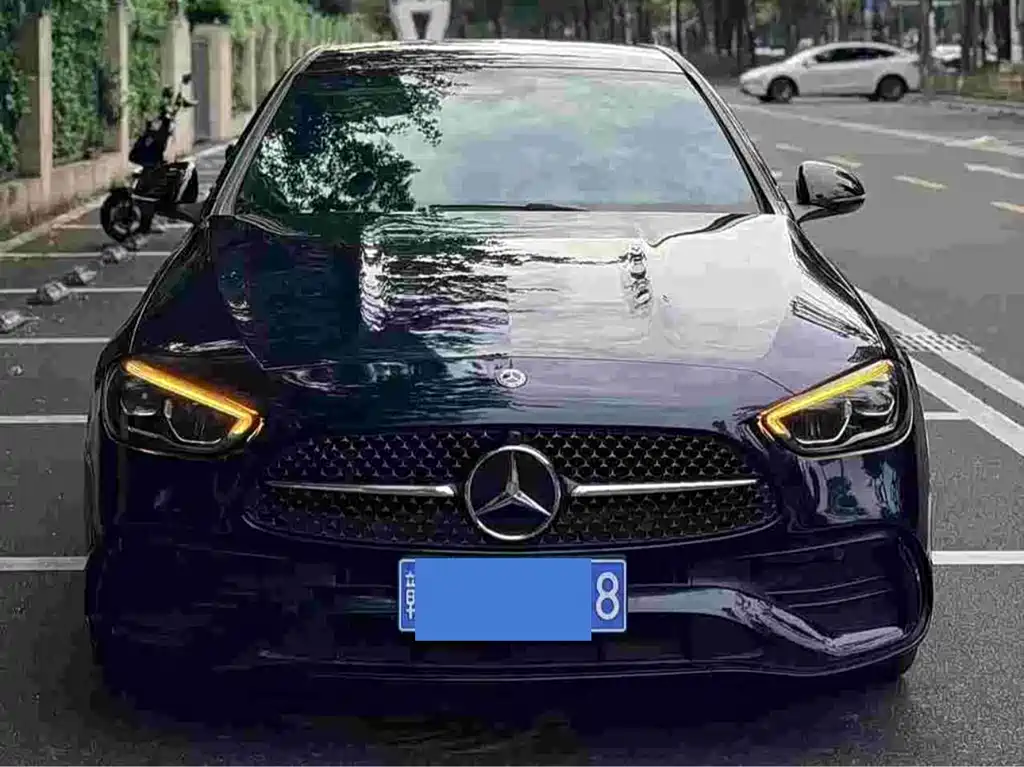 Mercedes-Benz C-Class — миниатюра 2