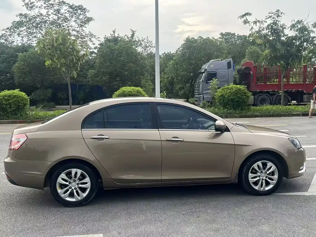 Geely Emgrand 2014 1.5L MT Fashion
