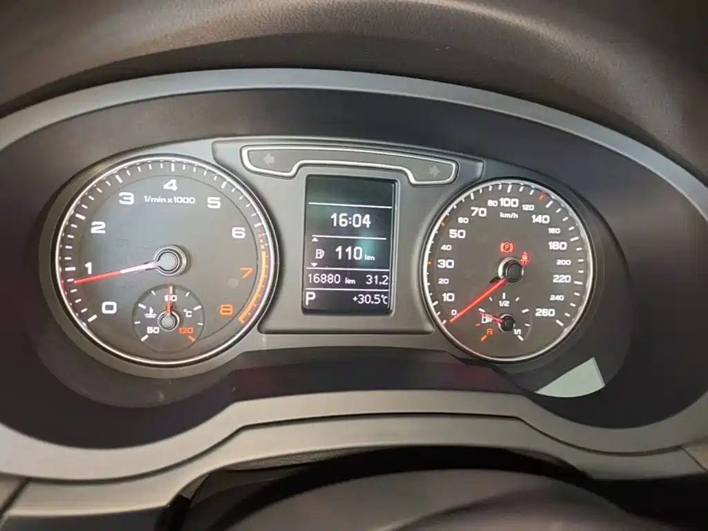Audi Q3 — миниатюра 12