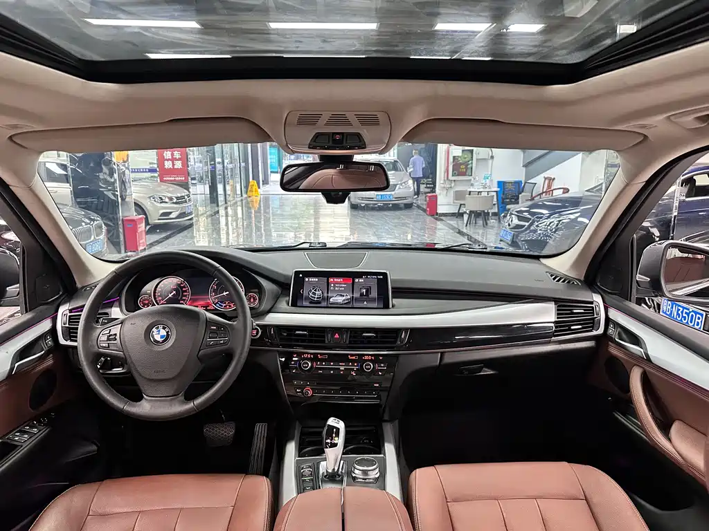 BMW X5 (Import) — миниатюра 13