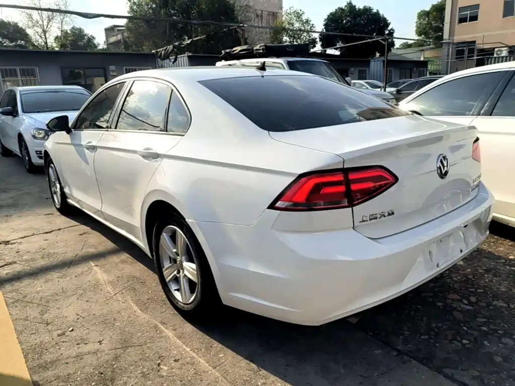 Volkswagen Lamando — миниатюра 5