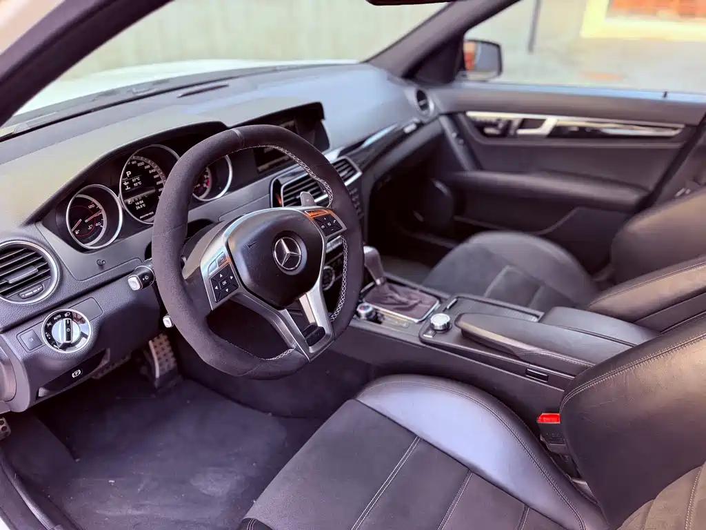Mercedes-Benz C-Class AMG — миниатюра 17