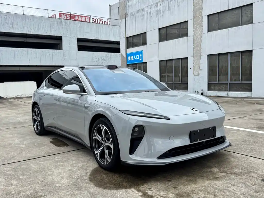 NIO ET5 — миниатюра 3