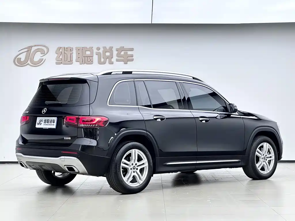 Mercedes-Benz GLB — миниатюра 4