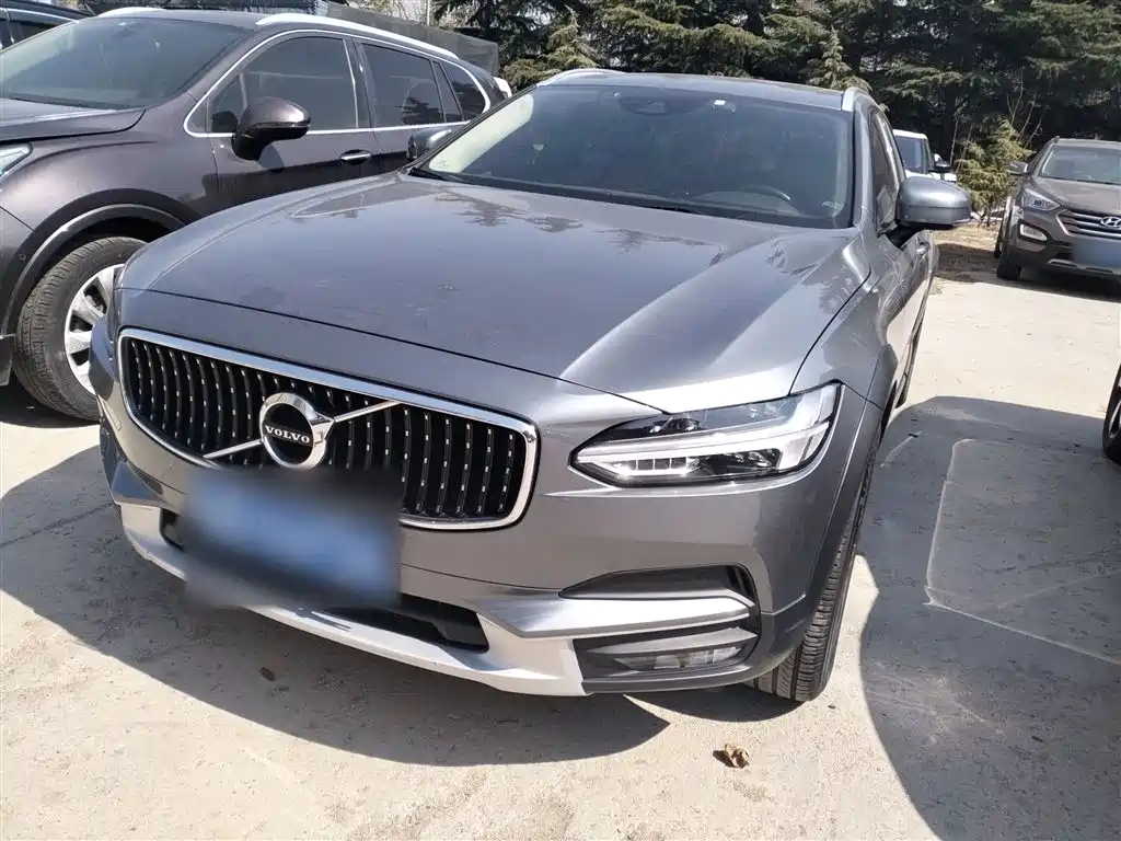 Volvo V90 2020