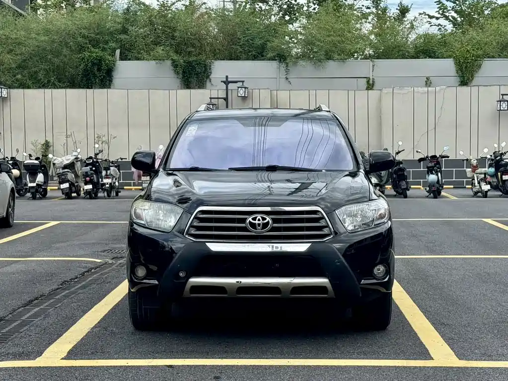 Toyota Highlander — миниатюра 2