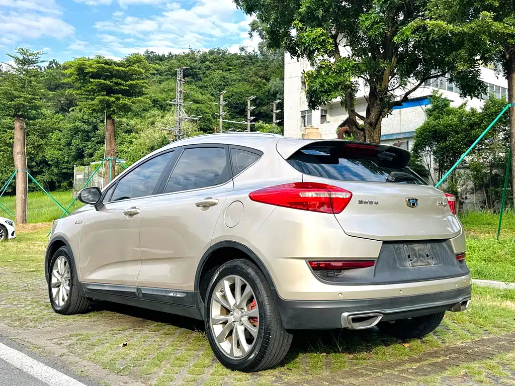 Geely Emgrand GS — миниатюра 5