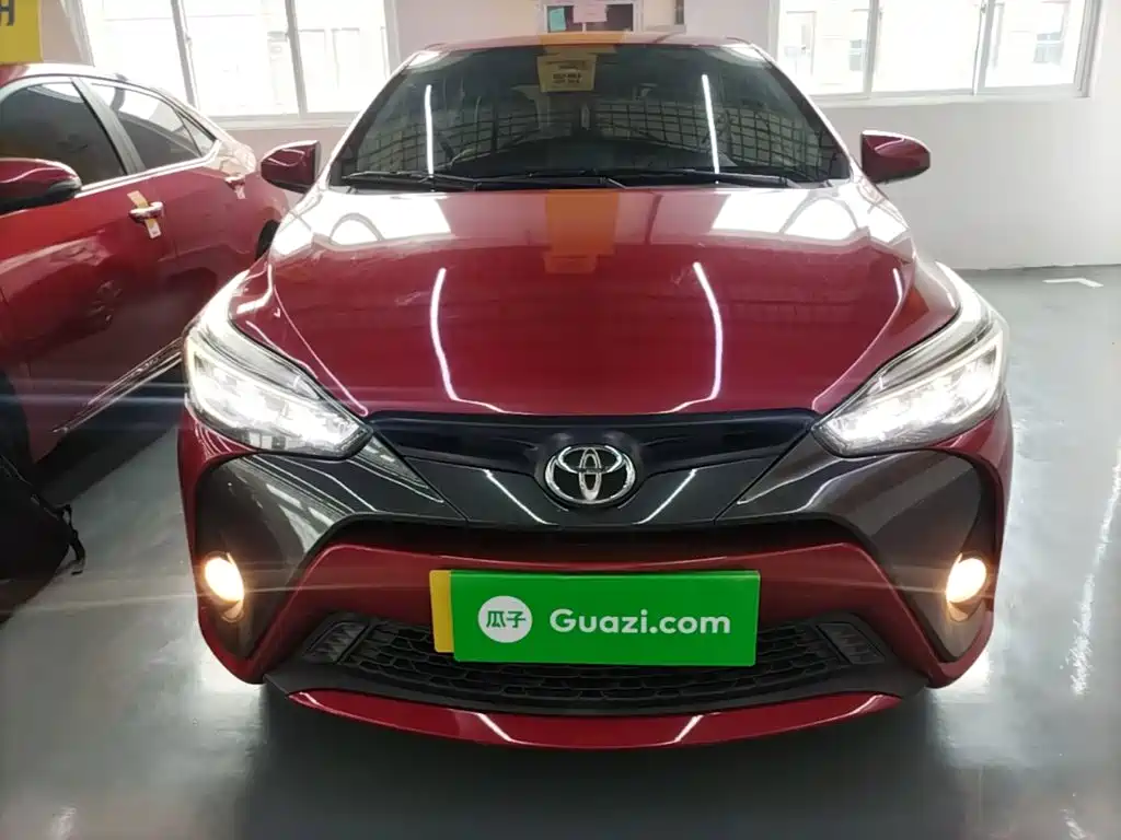 Toyota Yaris L — миниатюра 3