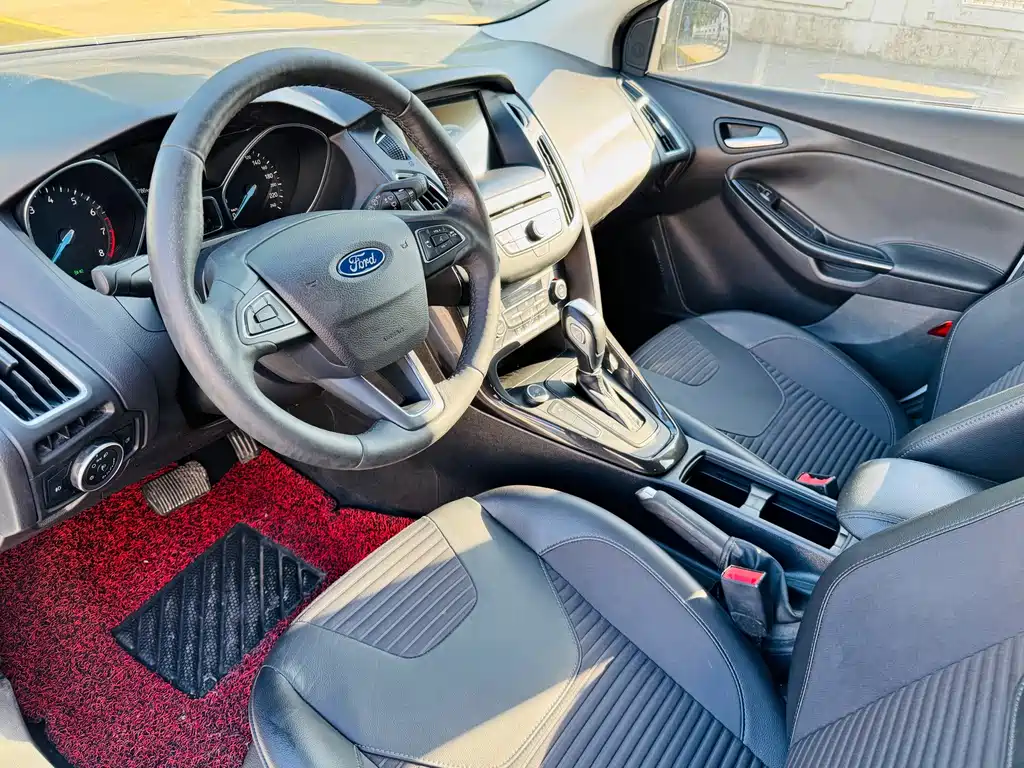 Ford Focus — миниатюра 5