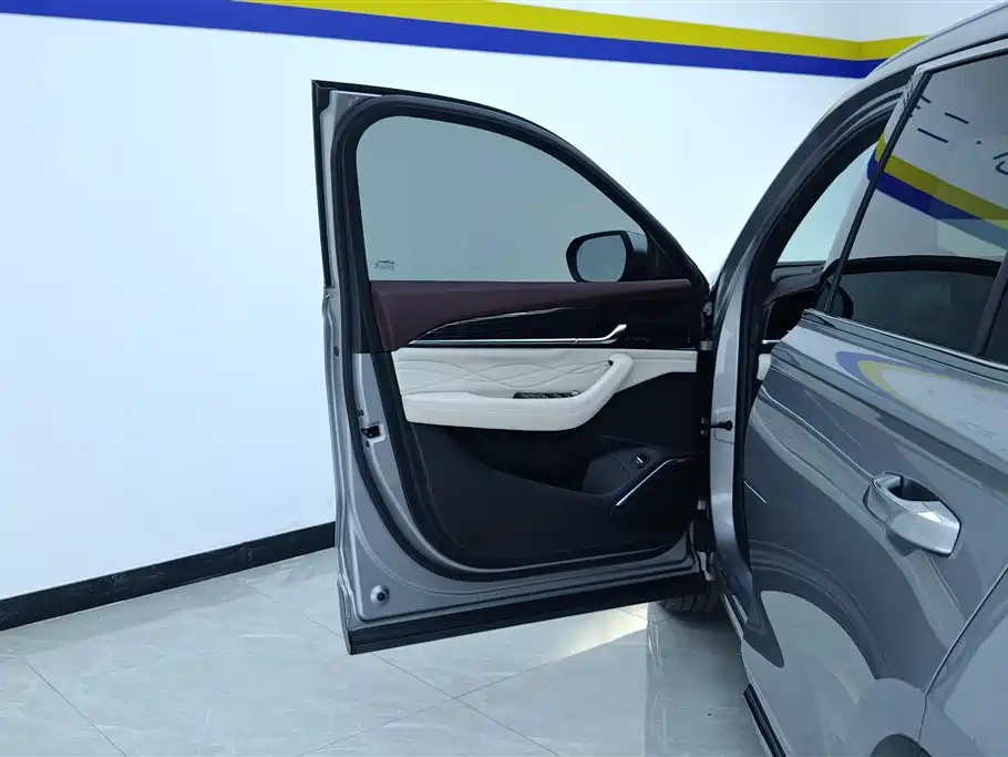 GEELY AUTOMOBILE XINGYUE L