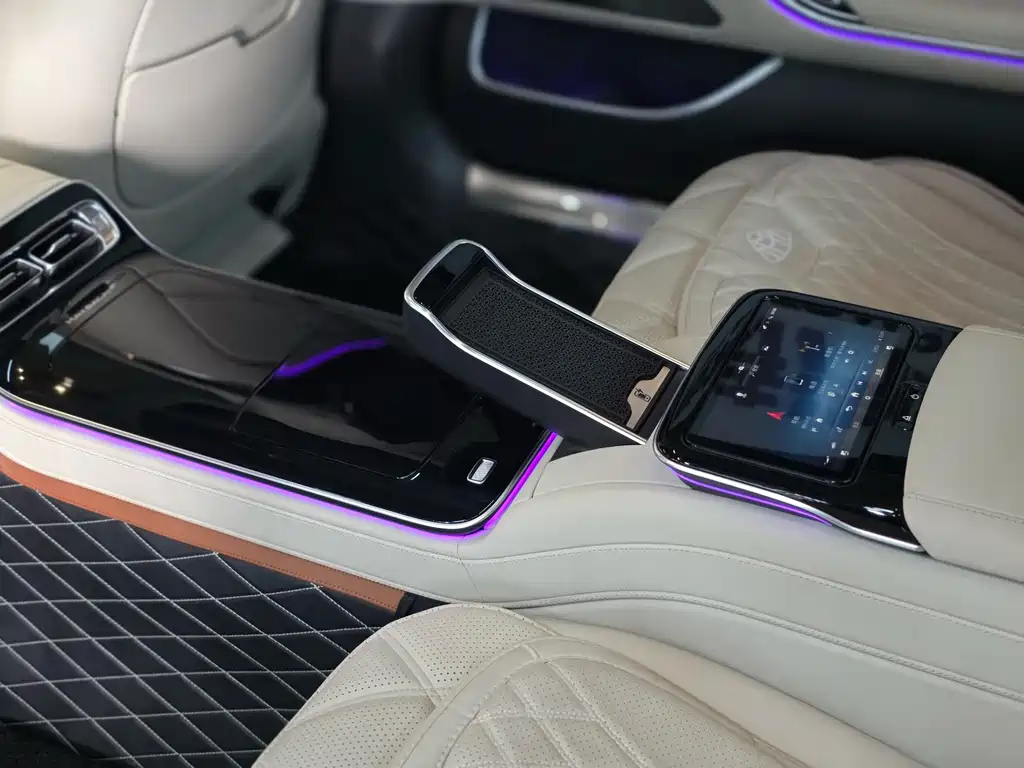Mercedes-Benz S-Class — миниатюра 18