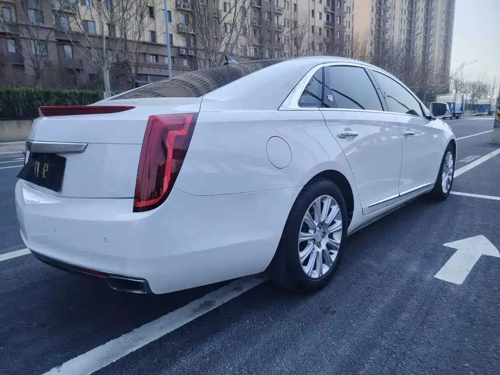 Cadillac XTS 2016 28T Elite