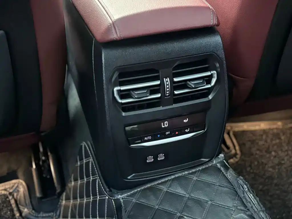 BMW 3 Series — миниатюра 7