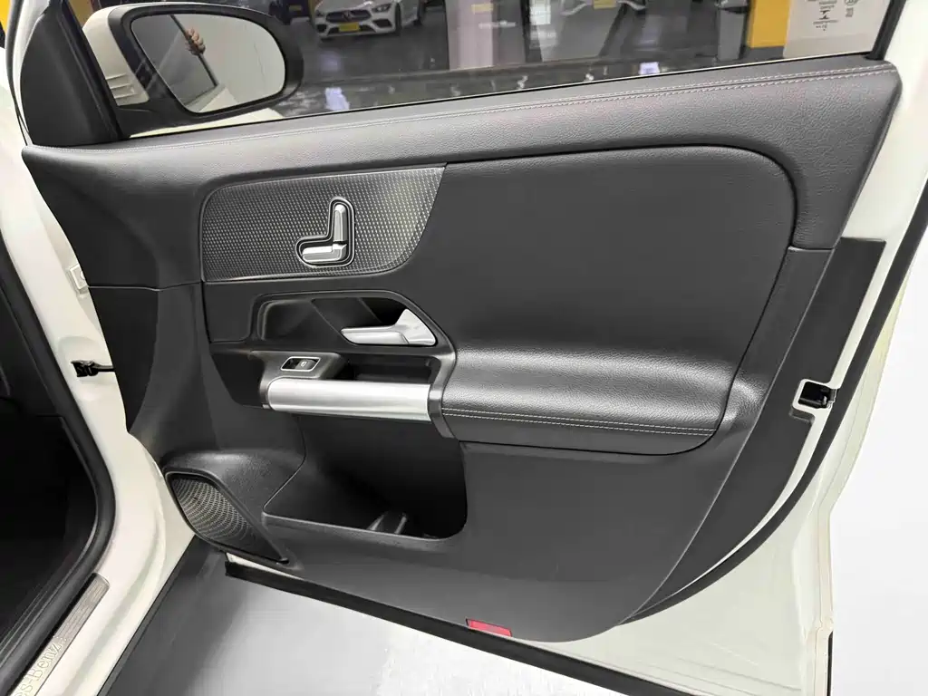 Mercedes-Benz GLA 2022 — фото 16
