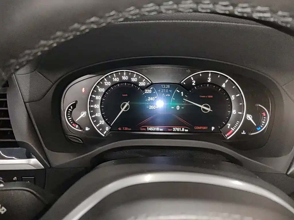 BMW X3 — миниатюра 12