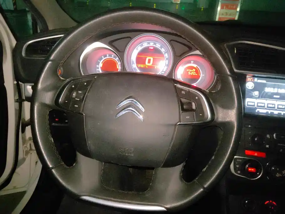 Citroen C4L — миниатюра 15