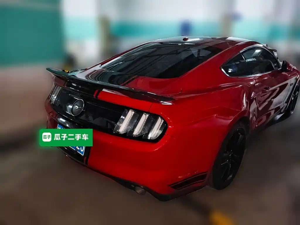 Ford Mustang — миниатюра 4