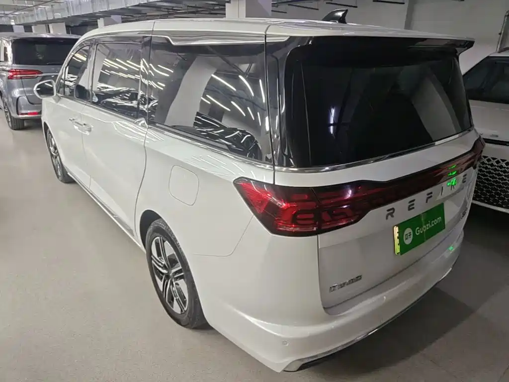 JAC Refine Refine RF8 PHEV — миниатюра 5