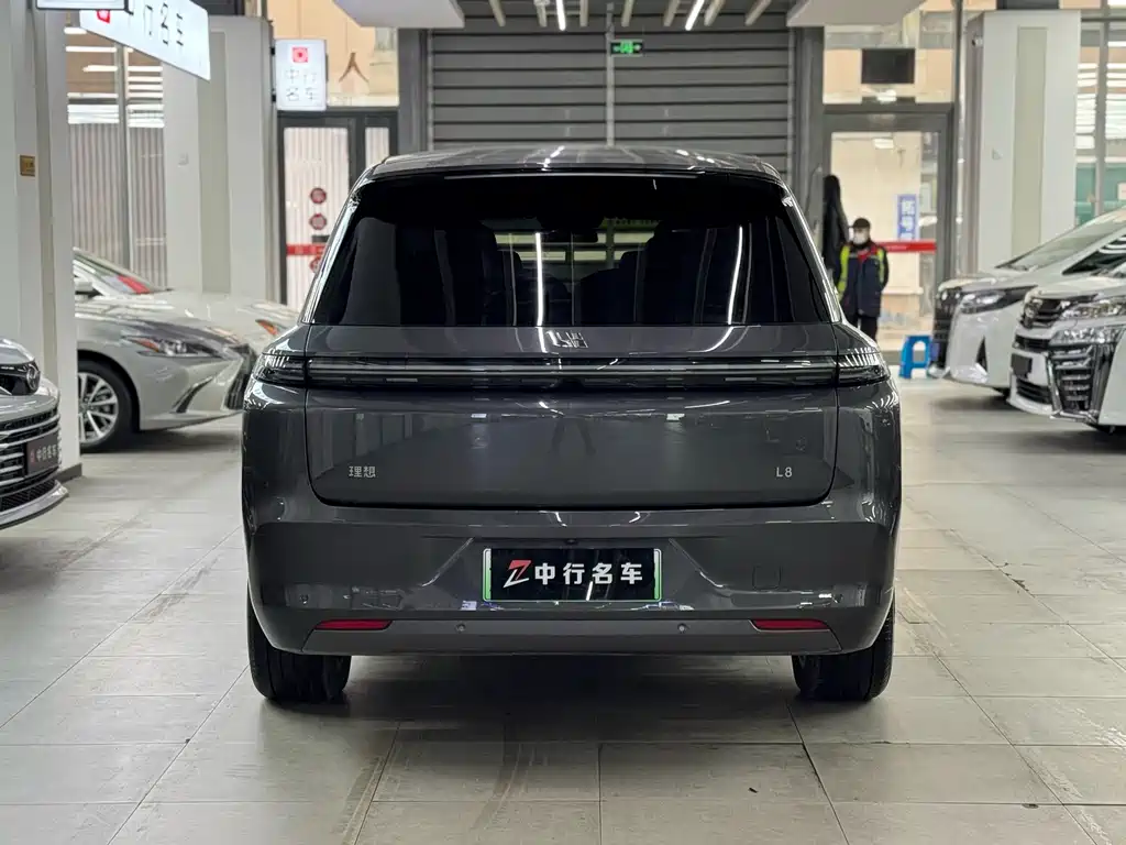 Li Auto IDEAL L8