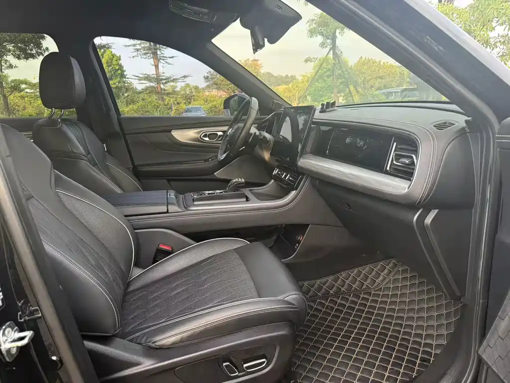 GAC Motor Trumpchi GS8 — миниатюра 11