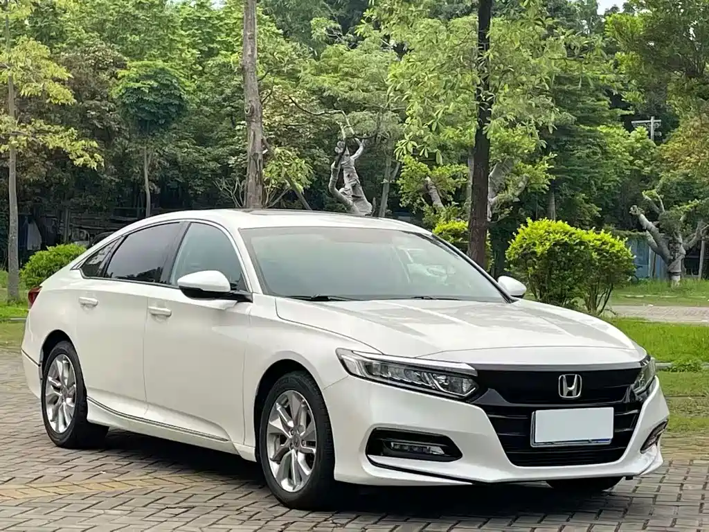 Honda Accord — миниатюра 4