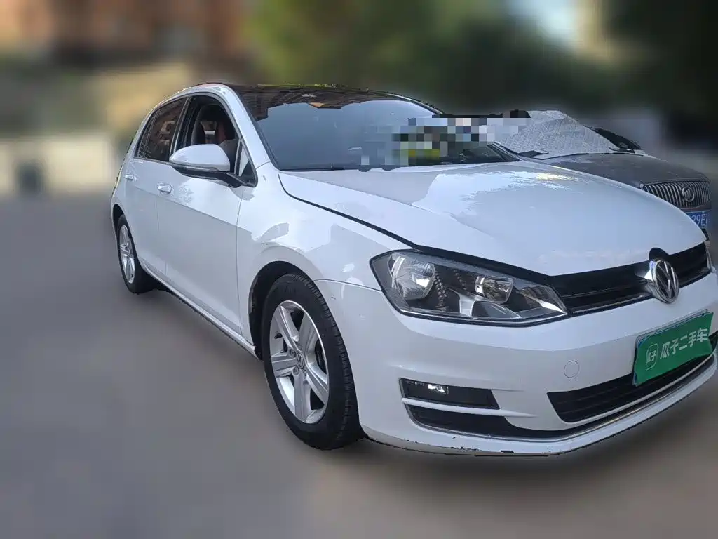 Volkswagen Golf — миниатюра 24